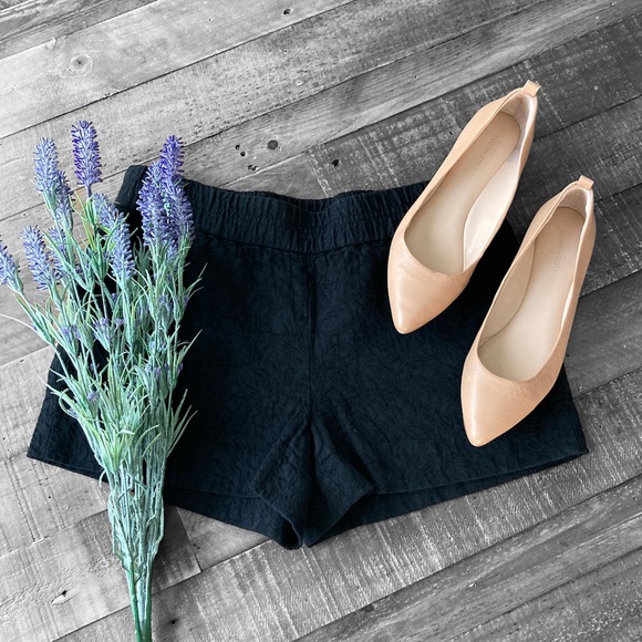 J.Crew Size 4 Black Boardwalk Pull On Shorts - Picture 4 of 13